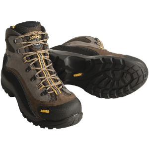 best gore tex hiking boots